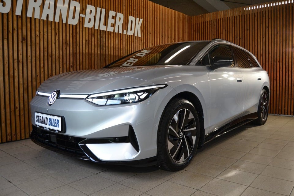 VW ID.7 77 Style Tourer 5d