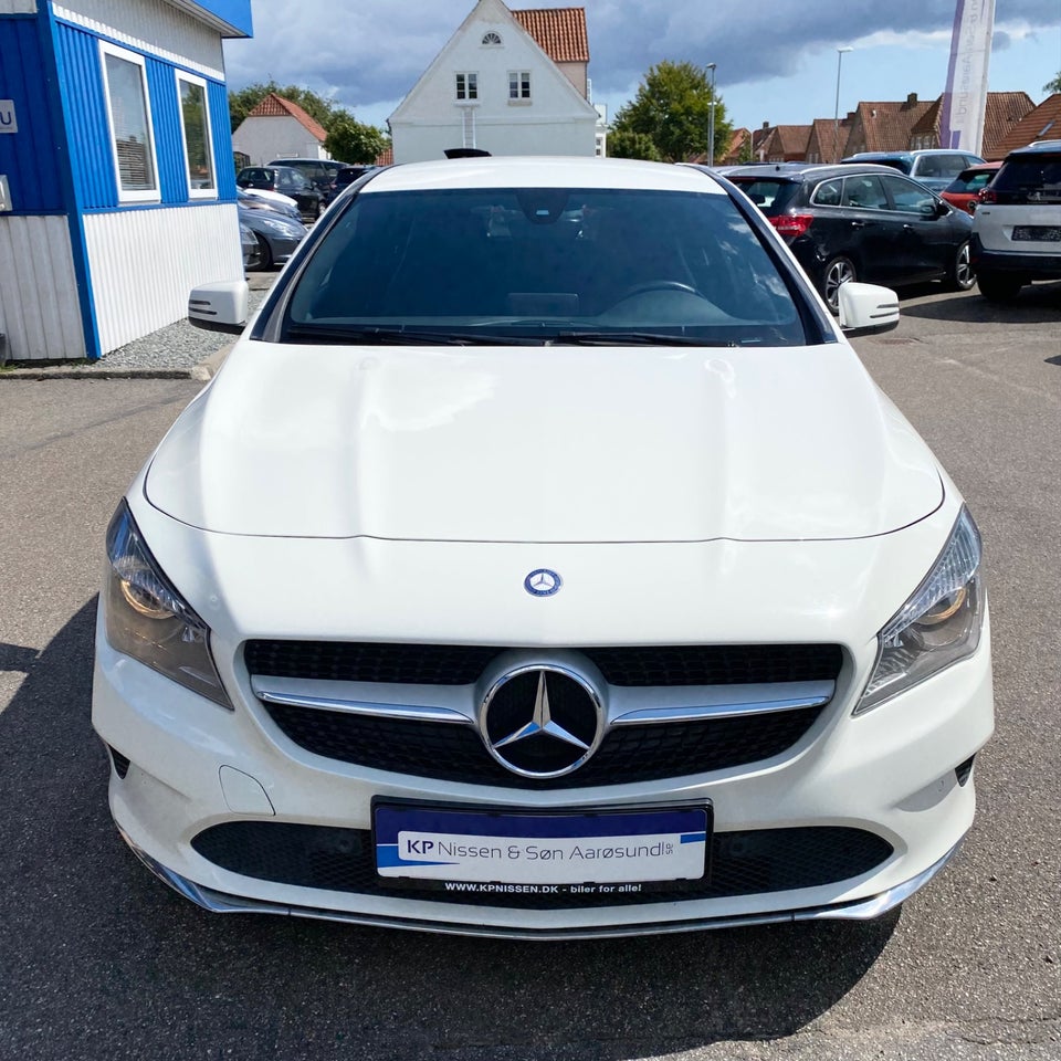 Mercedes CLA200 d 2,2 Urban Shooting Brake 5d