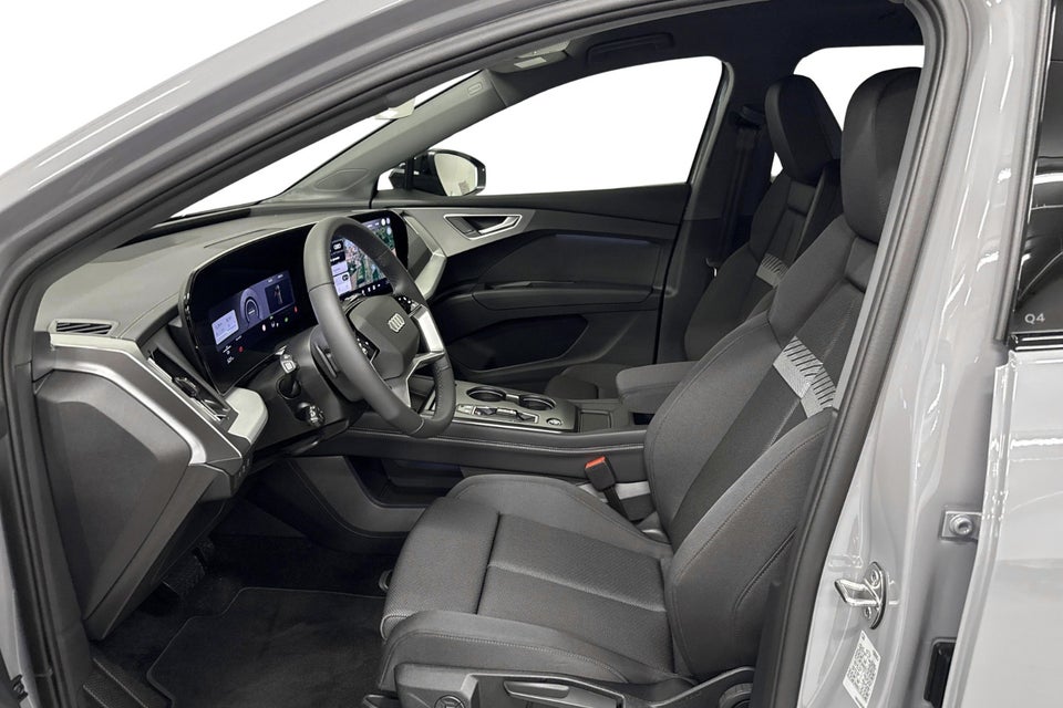 Audi Q4 e-tron performance 5d