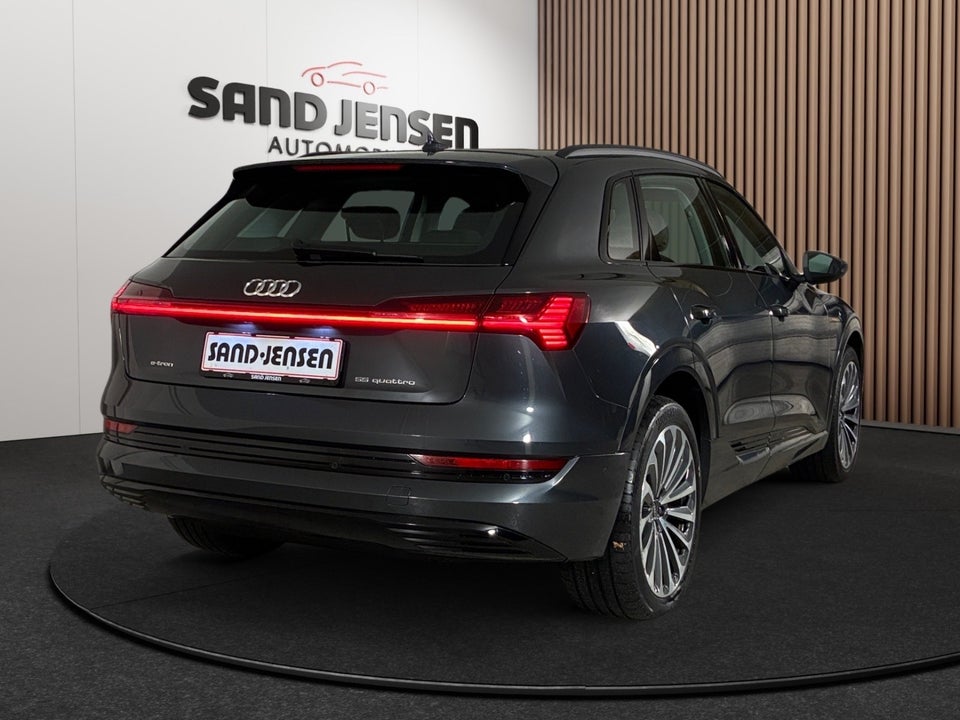 Audi e-tron 55 Prestige quattro 5d