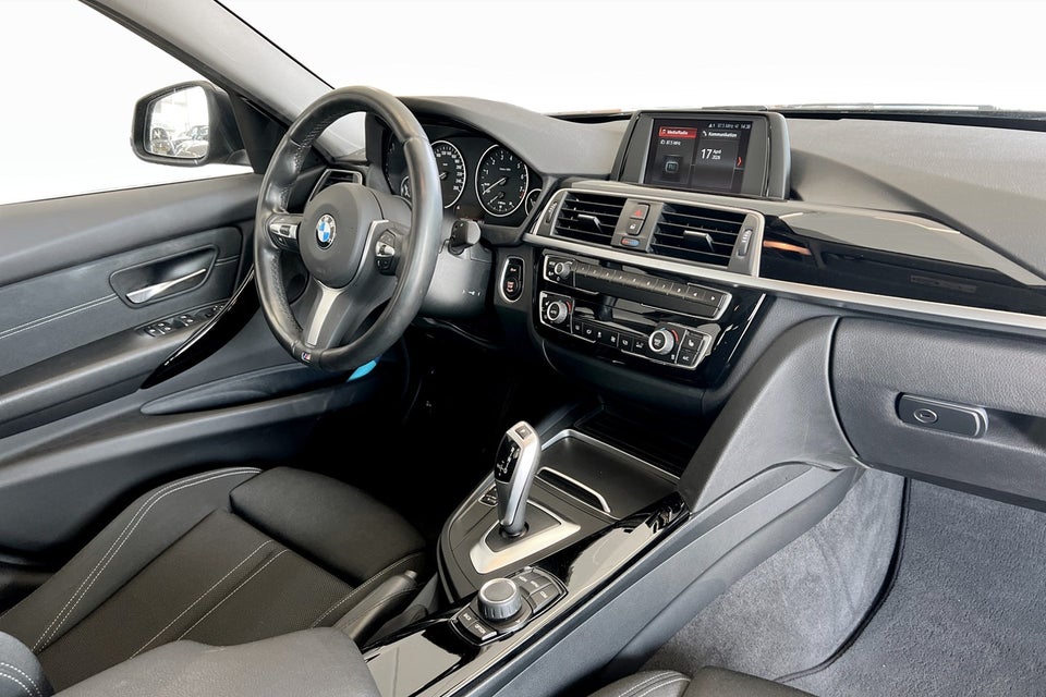BMW 320i 2,0 Executive aut. 4d
