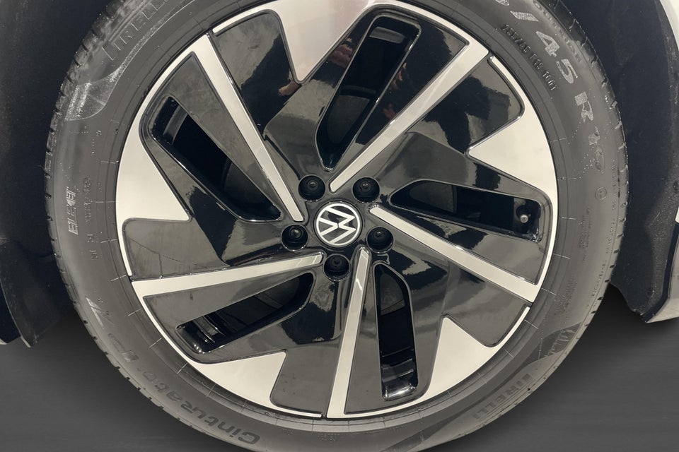 VW ID.7 77 Style+ Tourer 5d