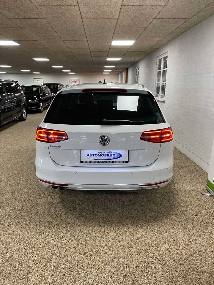 VW Passat 1,8 TSi 180 Highline Variant DSG 5d