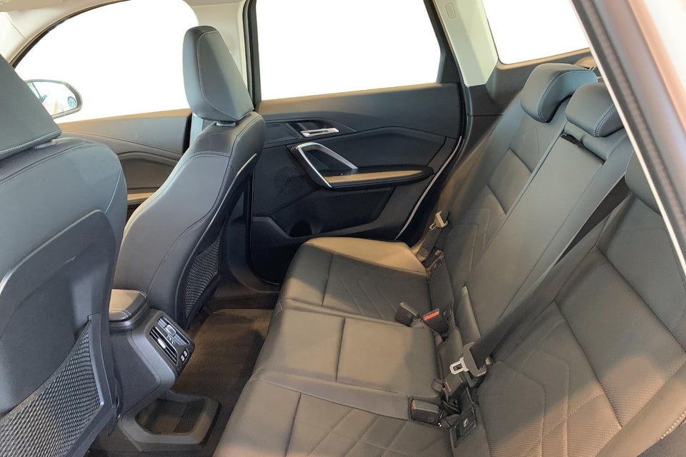 BMW iX1 xDrive30 X-Line 5d