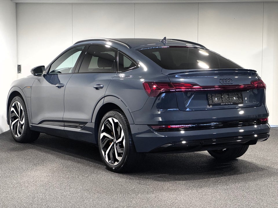 Audi e-tron 55 S-line Sportback quattro 5d