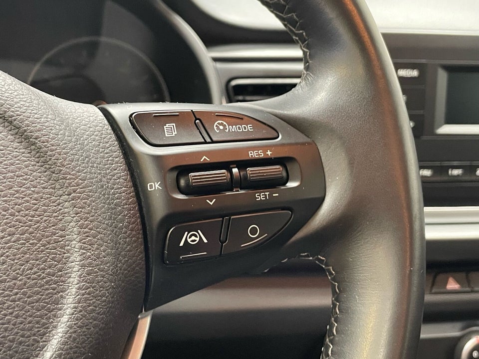 Kia Rio 1,25 MPi Prestige 5d