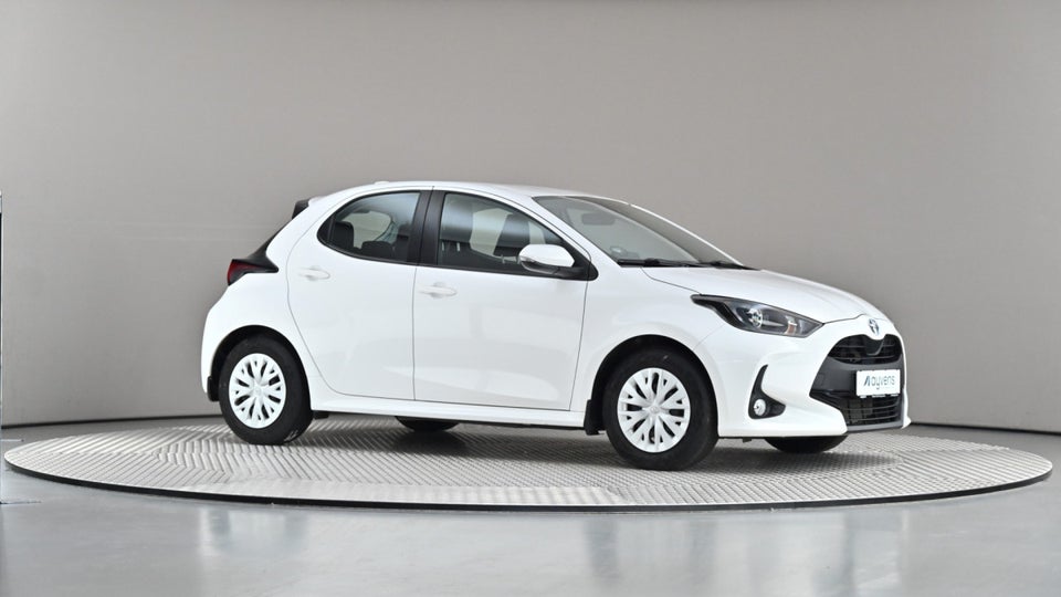 Toyota Yaris 1,5 Hybrid Essential e-CVT 5d