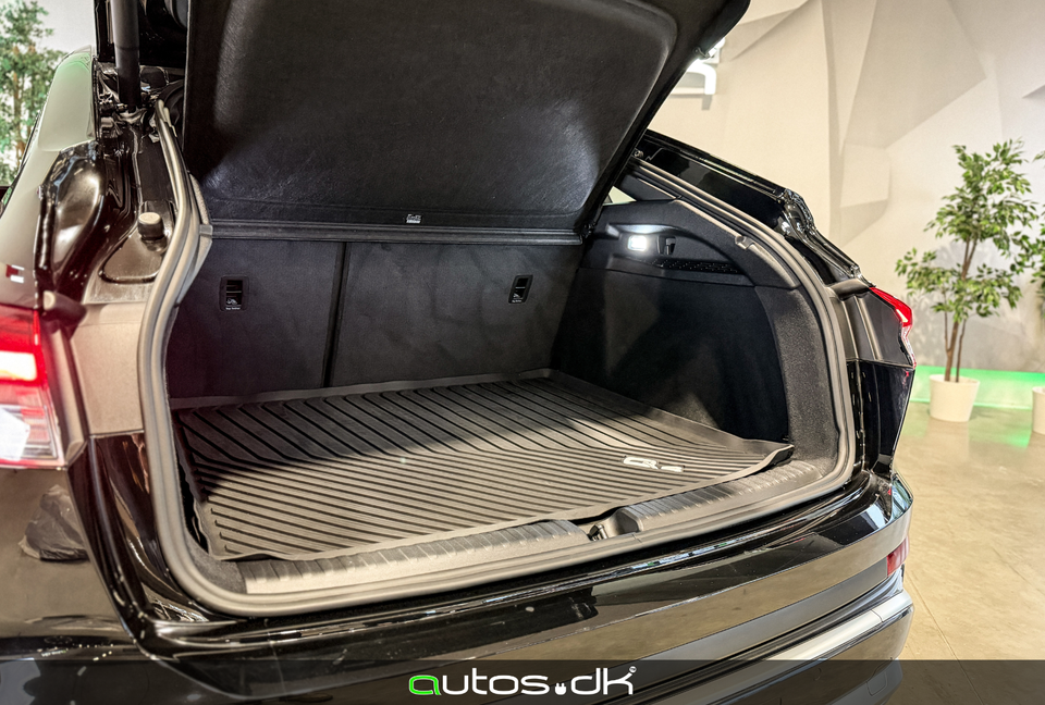 Audi Q4 e-tron 45 S-line Sportback 5d
