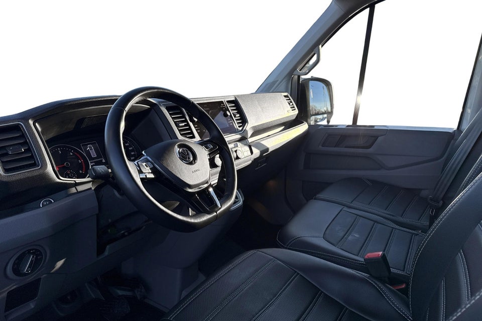 VW Crafter 35 2,0 TDi 177 Kassevogn L3H3 aut.