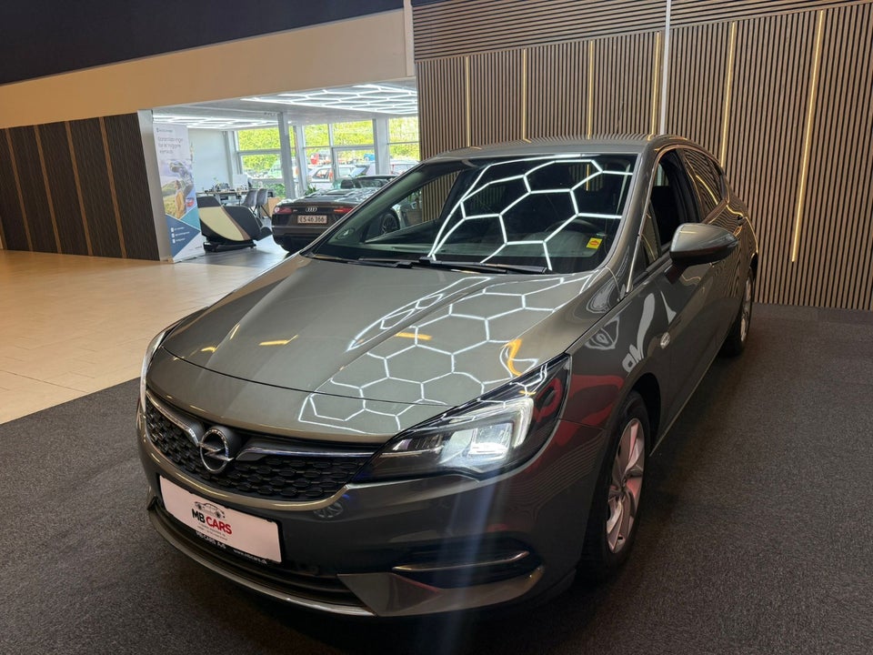 Opel Astra 1,2 T 110 Elegance 5d