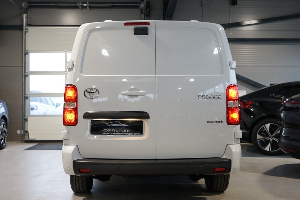 Toyota ProAce 75 Long Comfort Master+