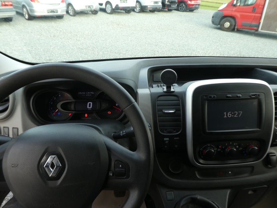 Renault Trafic T29 1,6 dCi 120 L2H1