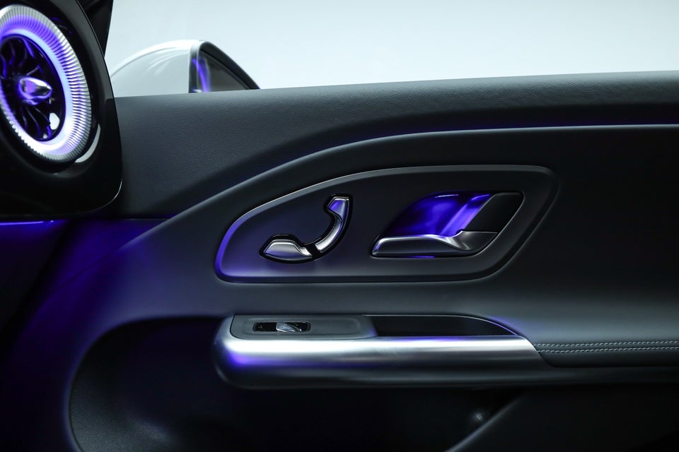 Mercedes CLA250+ EQ Progressive 4d