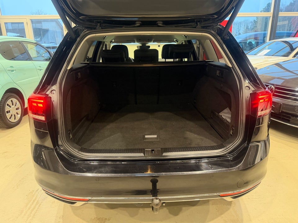 VW Passat 2,0 TDi 190 Business DSG 4d