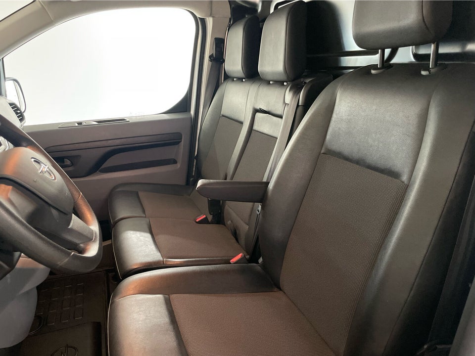 Opel Vivaro 2,0 D 145 Enjoy L3V2 aut.