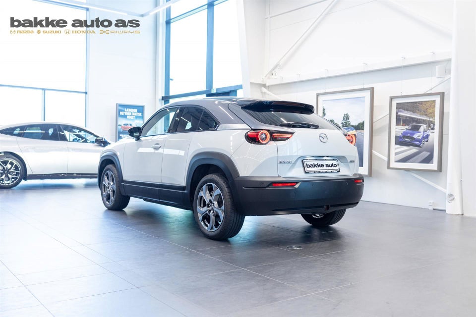 Mazda MX-30 e-SkyActiv Cosmo 5d