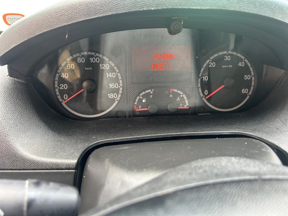Peugeot Boxer 330 2,2 HDi 130 Kassevogn L2H2