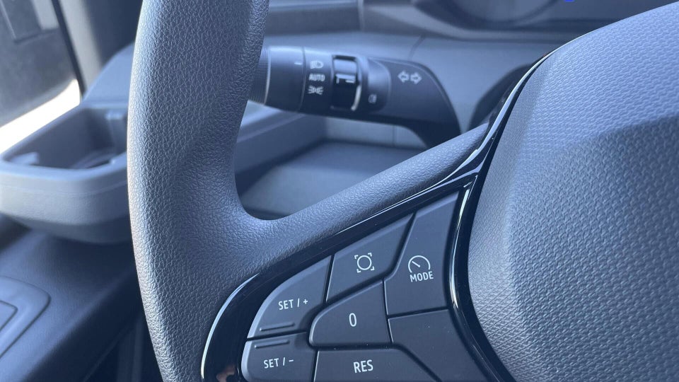 Renault Master V T33 2,0 dCi 130 L2H2 Kassevogn