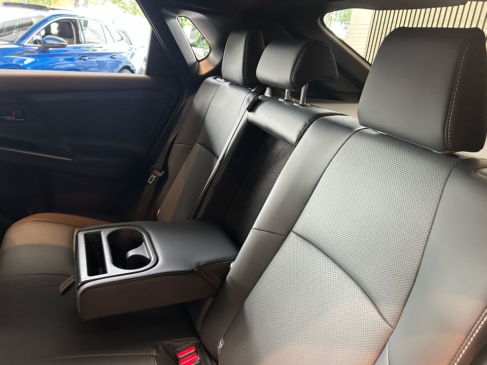 Toyota bZ4X 73 Executive 5d