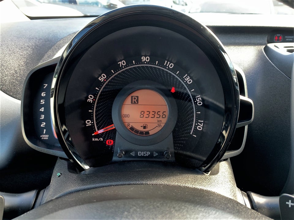 Toyota Aygo 1,0 VVT-i x-pression x-shift 5d