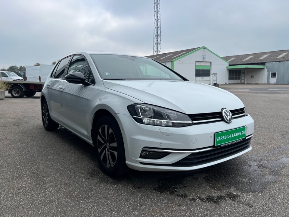 VW Golf VII 1,6 TDi 115 IQ.Drive DSG Van 5d