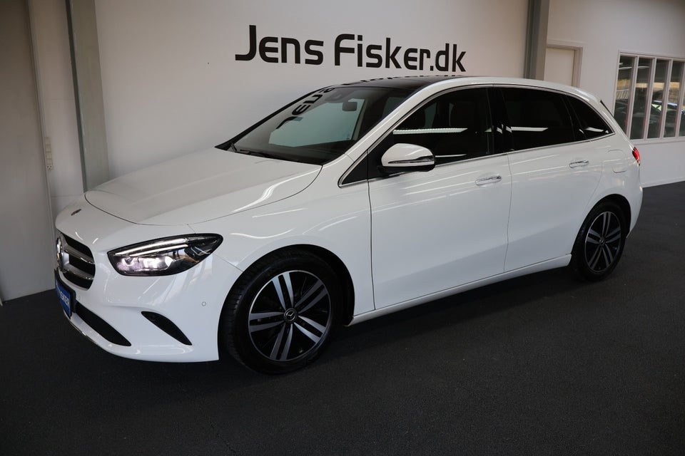 Mercedes B200 d 2,0 Progressive aut. 5d