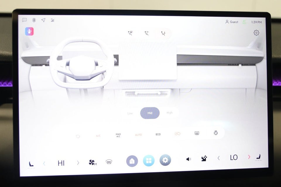 Lynk & Co 02 More 5d