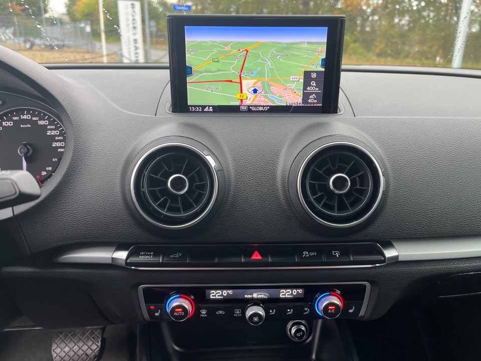 Audi A3 1,4 e-tron Sportback S-tr. 5d