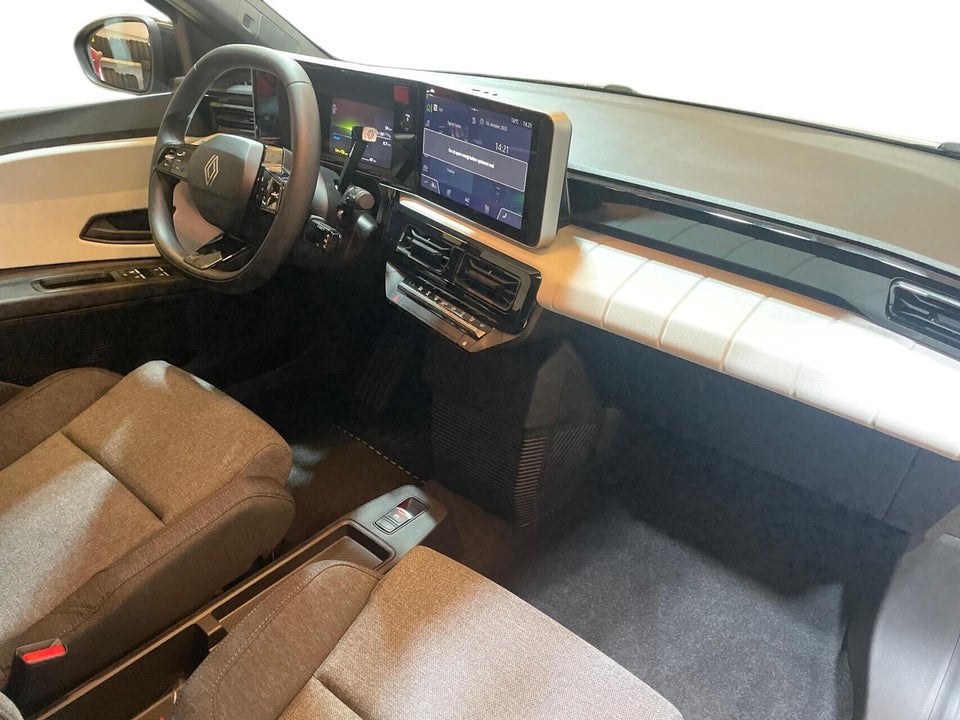 Renault 5 E-Tech 40 Evolution 5d