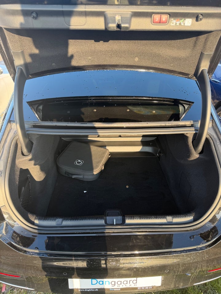 Mercedes EQE350 AMG Line 4d