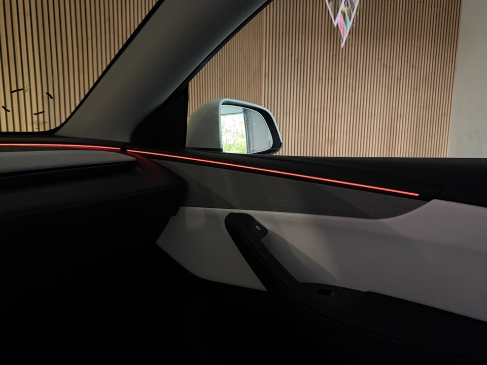 Tesla Model Y Premium Long Range RWD 5d