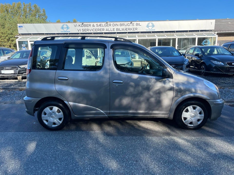 Toyota Yaris Verso 1,3 Terra Komfort 5d