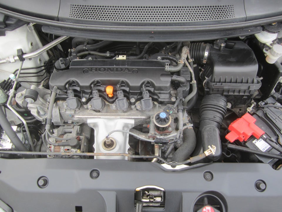 Honda Civic 1,8 i-VTEC Sport 5d