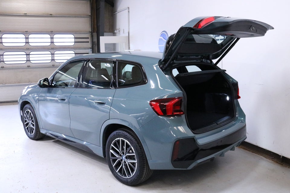 BMW iX1 eDrive20 M-Sport 5d