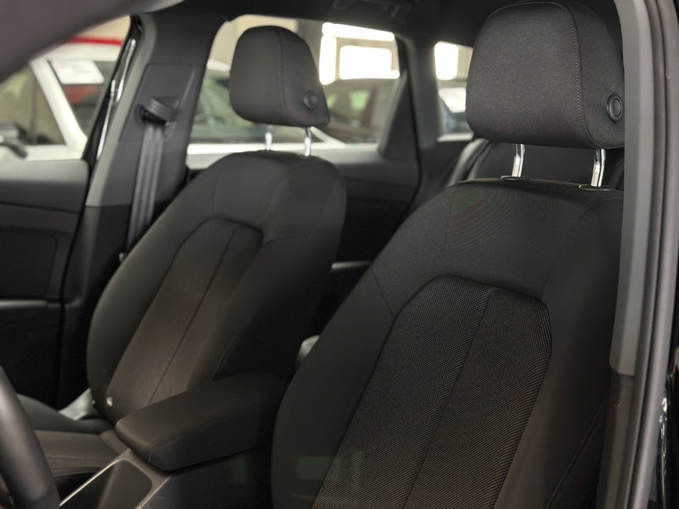 Audi Q4 e-tron 45 Attitude 5d