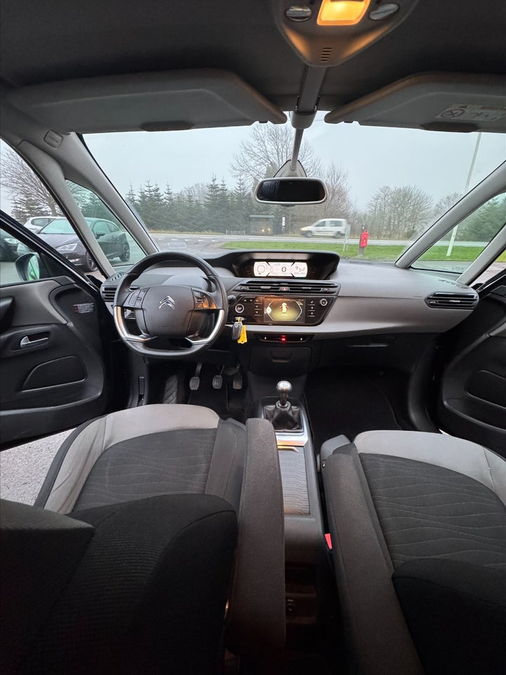 Citroën C4 Picasso 1,6 e-HDi 115 Seduction 5d