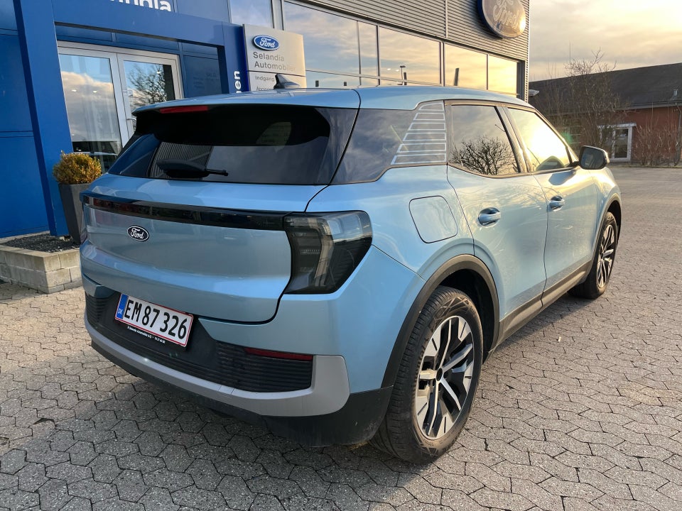 Ford Explorer 79 Select Extended Range AWD 5d