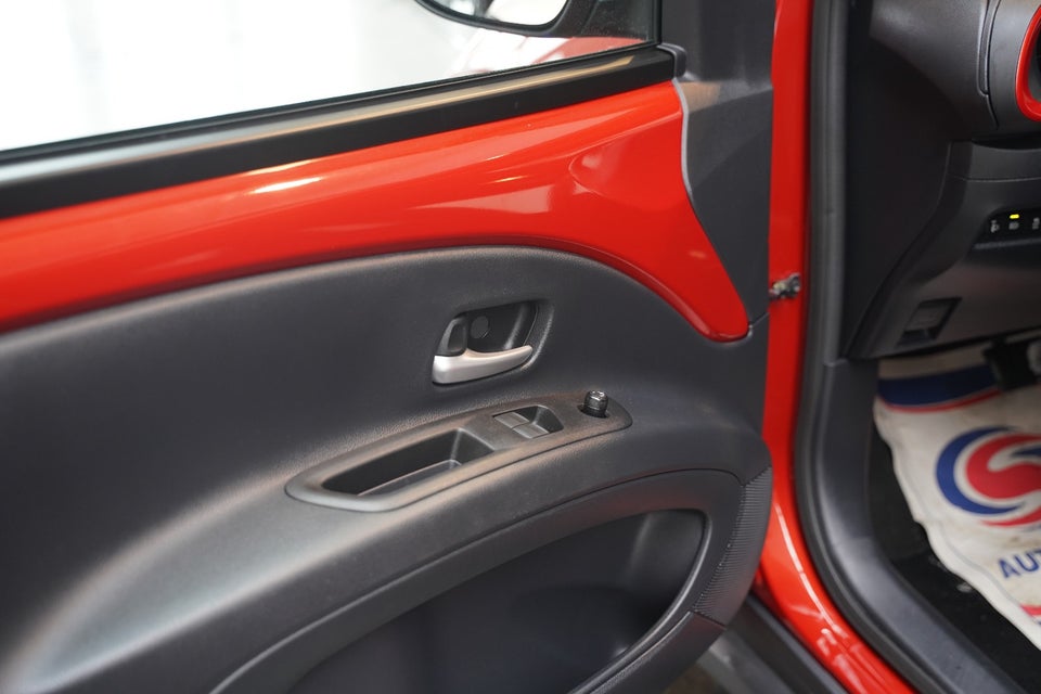 Toyota Aygo X 1,0 Air Pulse s-CVT 5d