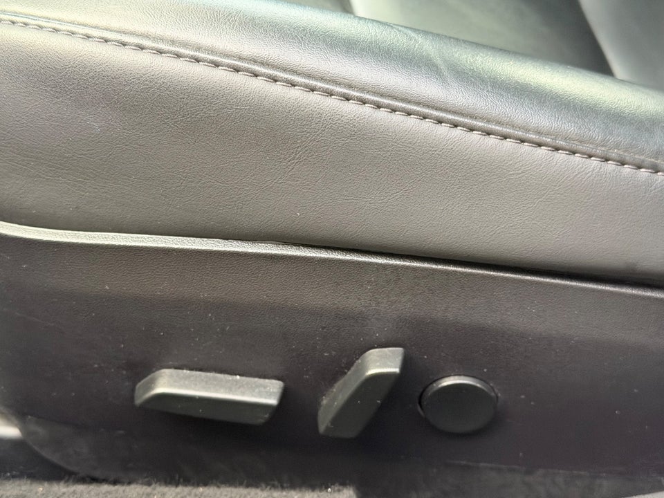 Tesla Model 3 Long Range AWD 4d