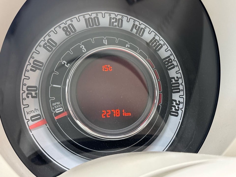 Fiat 500 1,0 Hybrid Lusso 3d
