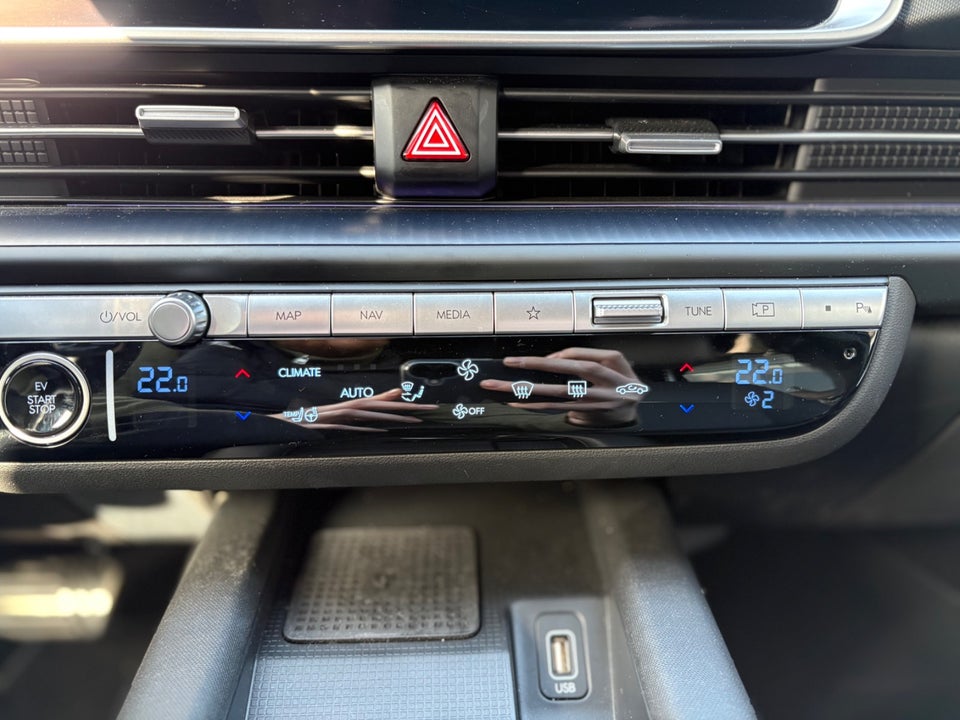 Hyundai Ioniq 6 77 Ultimate AWD 4d