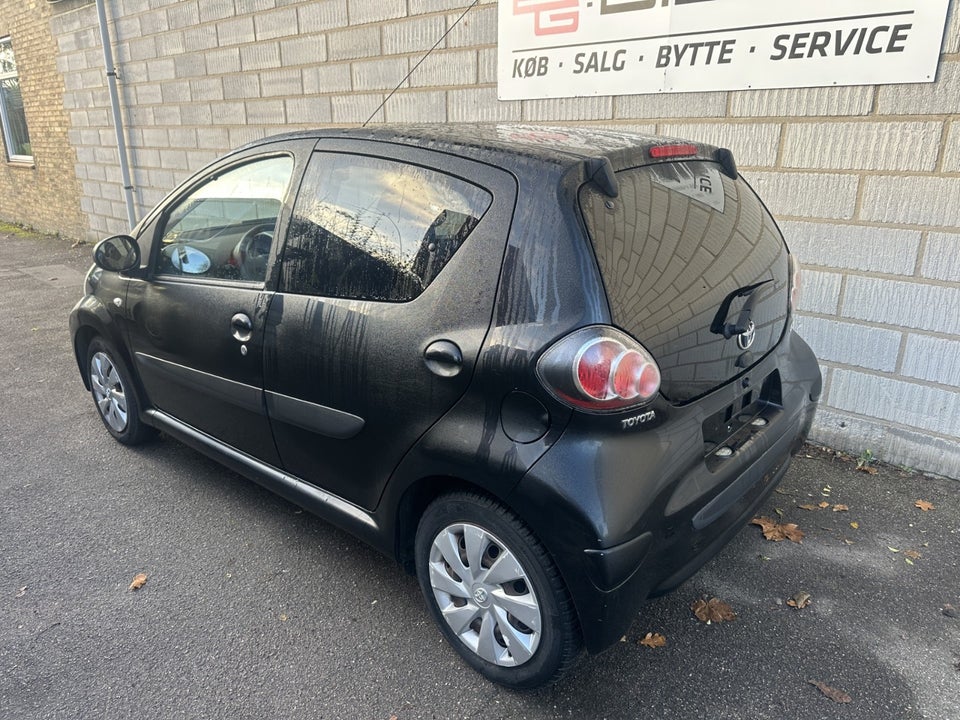 Toyota Aygo 1,0 VVT-i T2 Air 5d