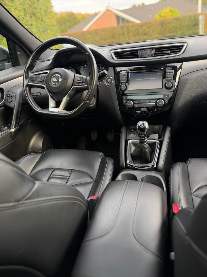 Nissan Qashqai 1,2 Dig-T 115 Tekna 5d