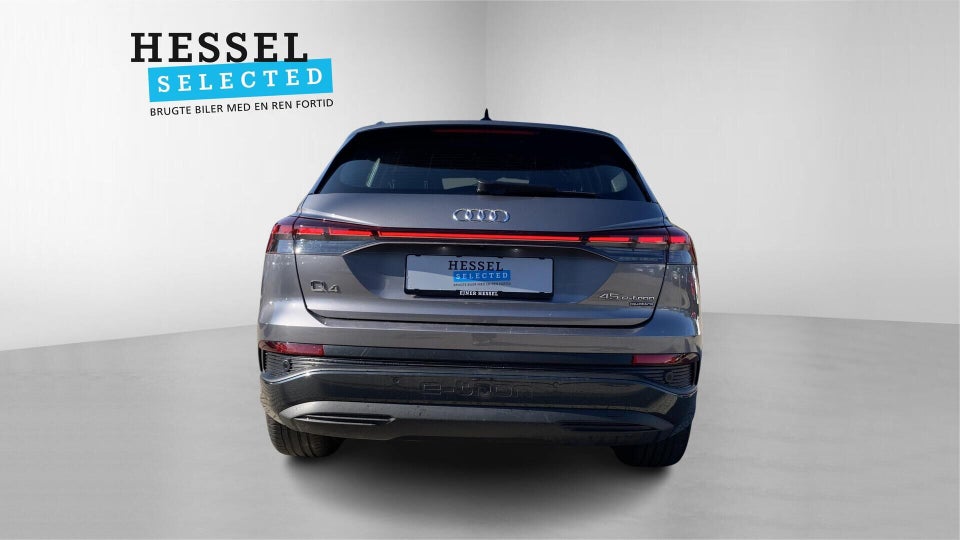 Audi Q4 e-tron 45 Attitude quattro 5d
