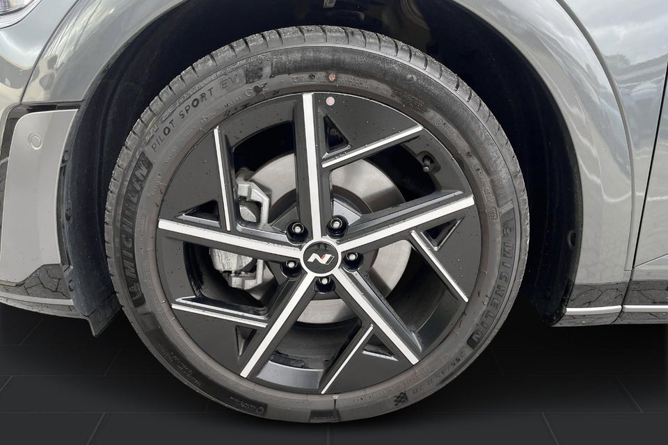 Hyundai Ioniq 5 84 N Line+ 5d