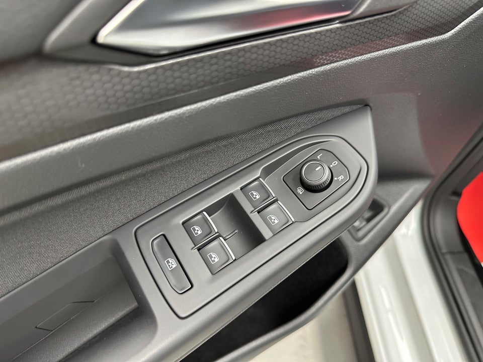 VW Golf VIII 1,4 GTE DSG 5d