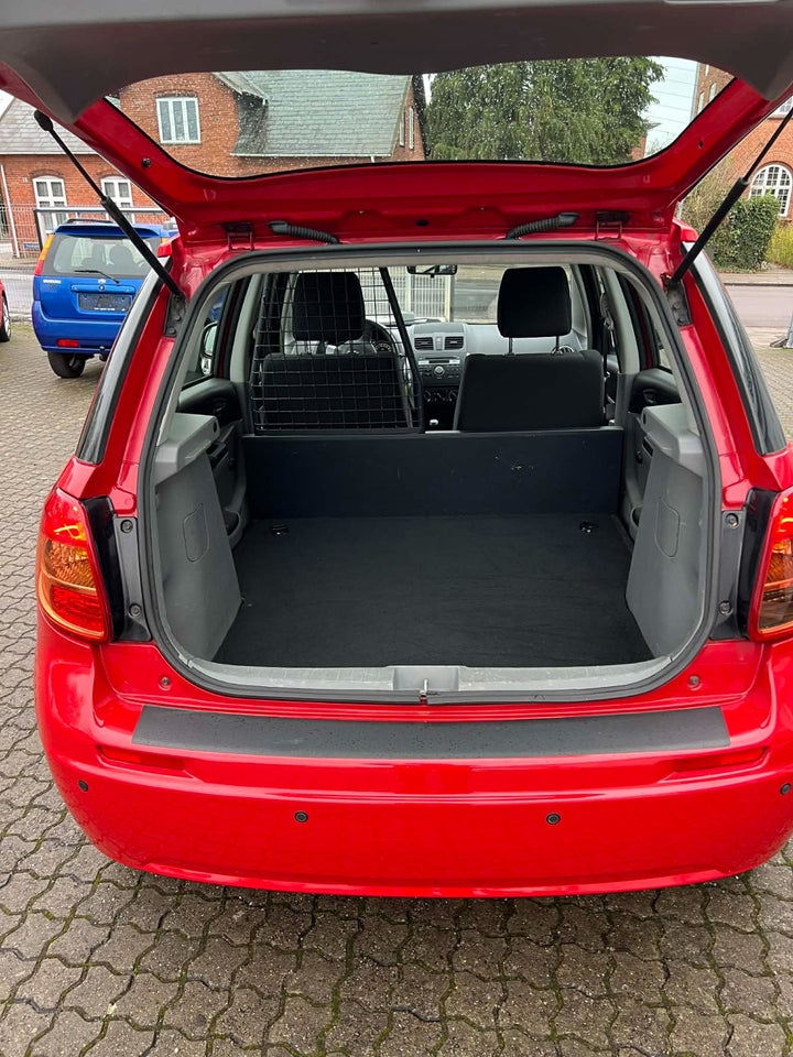 Suzuki SX4 1,6 GL-A Van 5d