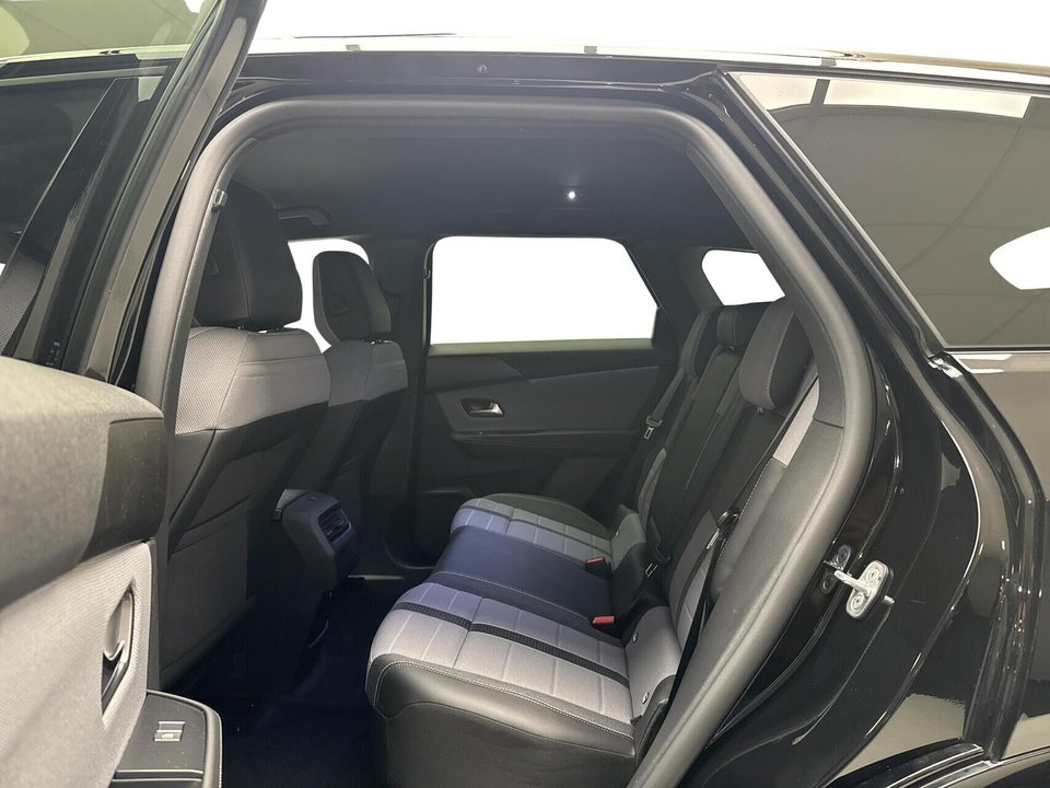 Opel Grandland-e 73 GS 5d