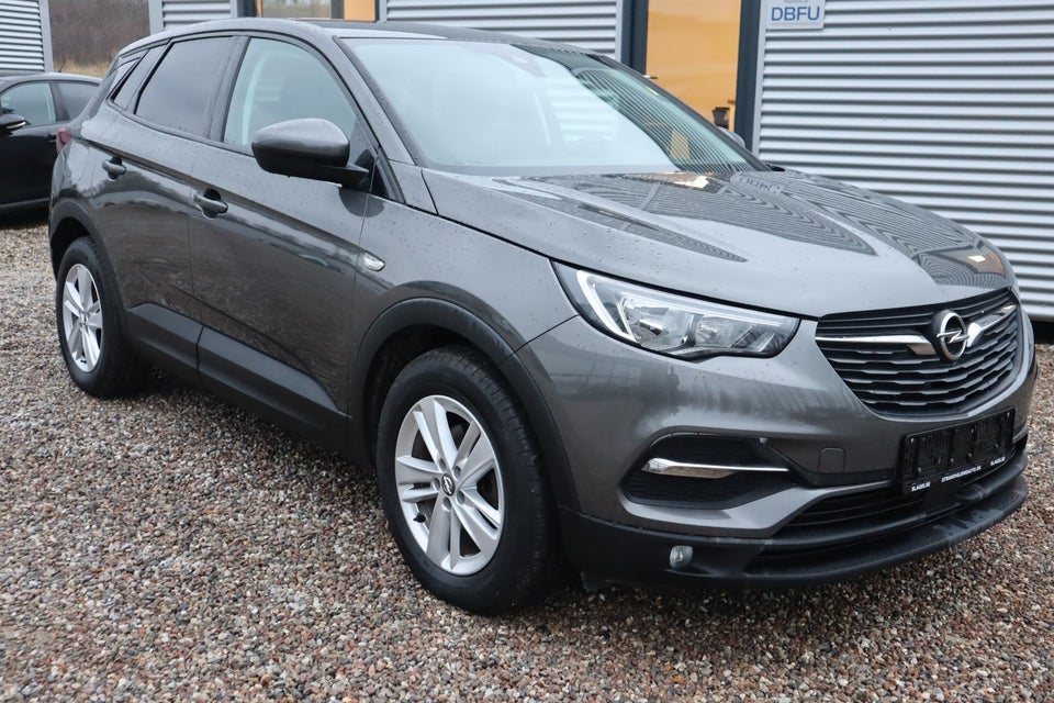 Opel Grandland X 1,2 T 130 Enjoy 5d