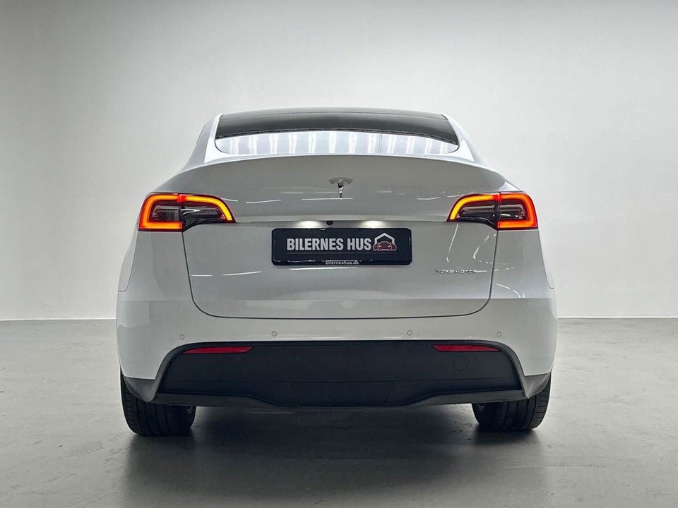 Tesla Model Y Long Range AWD 5d